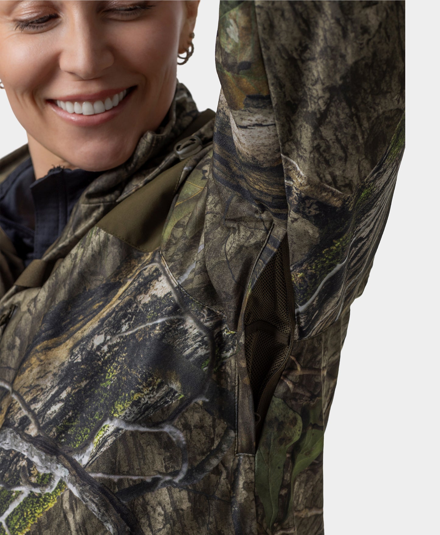 Women's Heated Hunting Jacket - Camouflage, Mossy Oak Country DNA