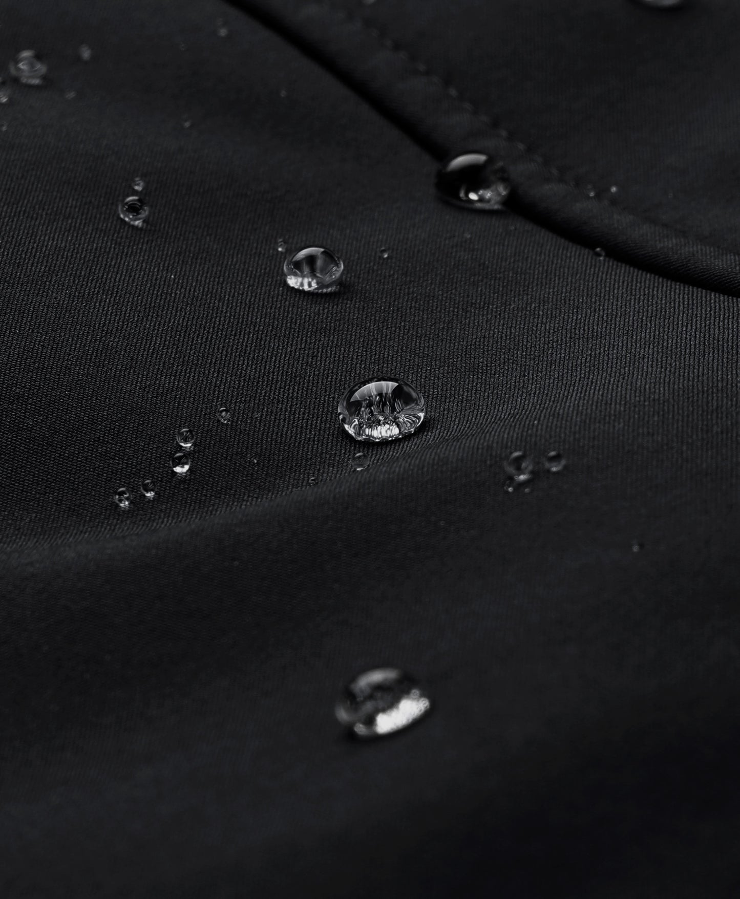 Women's 4-Zone Classic Heated Jacket (10-Year Anniversary Limited Edition) - Black & Gold